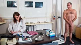 Хорошо что жена не знает как муж прошел медосмотр