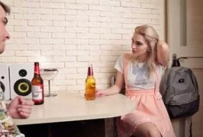 Не успела жена уехать, как пришла её подруга и дала мне в жопу