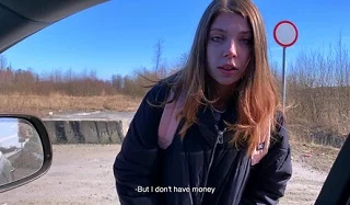 За пять тысяч отсосала у меня в машине