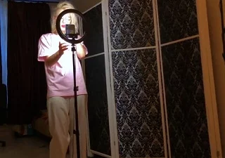 Сделал из сводной сестры секс блогера