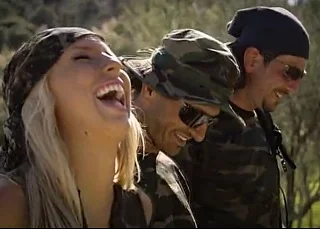 Сперва пейнтбол, а потом секс