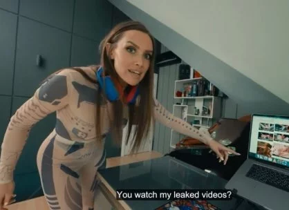 Хейтер обманом трахнул знаменитую русскую модель для взрослых