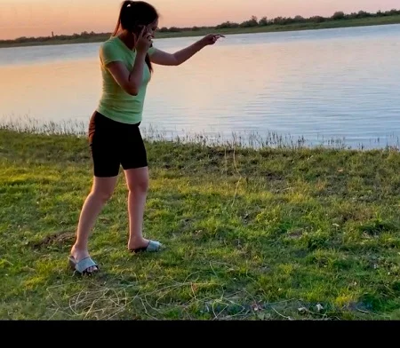 Научил мачеху рыбачить и русскому сексу в бане