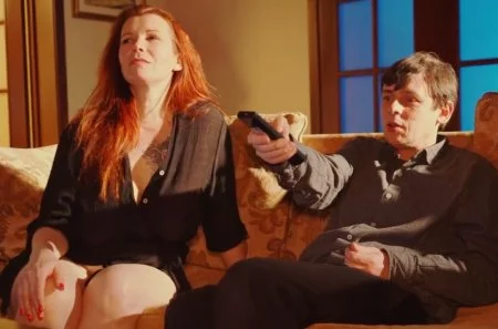 Мачеха предложила посмотреть что-нибудь эротическое