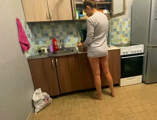 Я долго держался, но сегодня не выдержал и трахнул жену друга