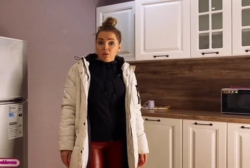 Мачеха уже стала материться, пора её как следует трахнуть