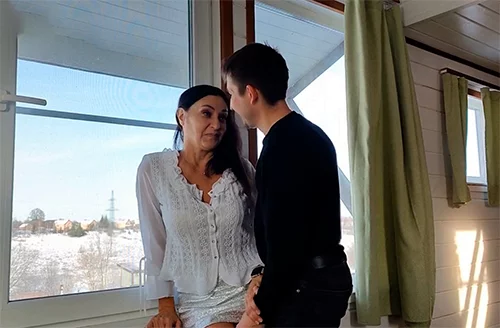 Мачеха по видеозвонку показала, что она без трусиков